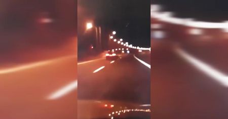 Pijany jechał slalomem po S7. Zatrzymał się dopiero, gdy zatarł silnik
