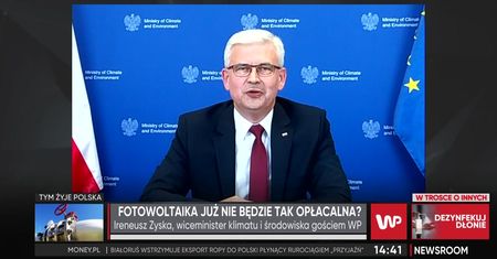 Panele na dachu będą mniej opłacalne, ale nie dla każdego. Wiceminister wyjaśnia