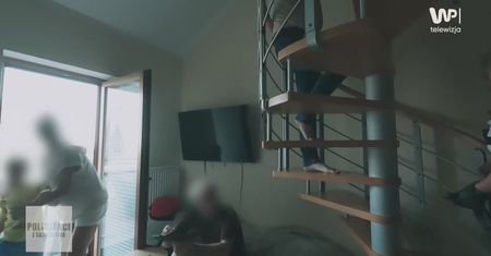 Wakacje zamieniły się w koszmar. Mały chłopiec zadzwonił po policję