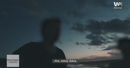 Weszli do morza. Reakcja policji była natychmiastowa