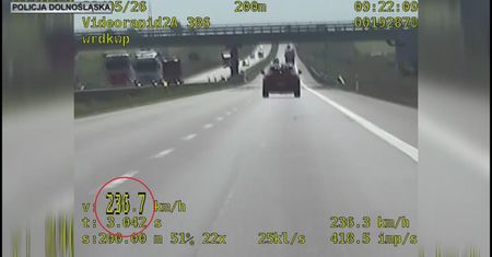 Niemiec nie zauważył, że jest już w Polsce. Policja nie miała litości