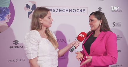 Blask kobiecej siły – wywiad z reprezentantką marki Apart na gali Wszechmocne 2025