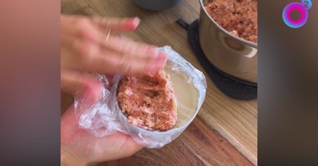 Chcesz idealnie okrągłe burgery? Ten trik cię zaskoczy