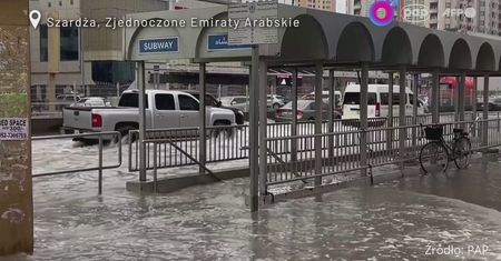 Ulewne deszcze sparaliżowały ZEA. Służby ostrzegają