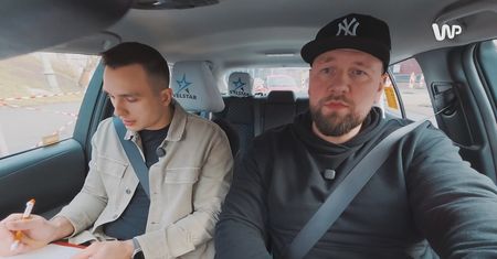Tyle zarabia kierowca Ubera i Bolta na czysto. Podliczył koszty