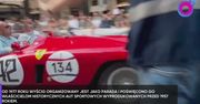 Historyczny wyścig w Rzymie. Stare samochody i ryk silników Ferrari