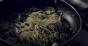 Spaghetti z kozim serem i sezonowymi warzywami. Letni obiad