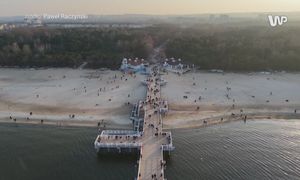 Wideo z Gdańska. Turyści już poczuli wiosnę