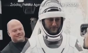 Jego życie "diametralnie się zmieniło". Sławosz Uznański-Wiśniewski o sławie.