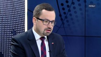 Dwa przesłuchania Rostowskiego na komisji ds. VAT. Co udało się ustalić