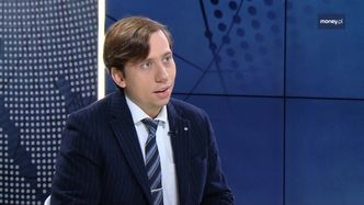 Rząd podniósł płacę minimalną do 2600 zł. "Powinna wynosić 2500 zł, tyle dyktuje rynek"