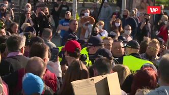 Przepychanki z policją na proteście przedsiębiorców