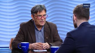 Nauczyciel zarabia mniej niż kasjer. "To jest niepokojące"