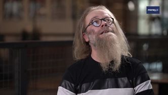 Ekscentryk, który obraca milionami