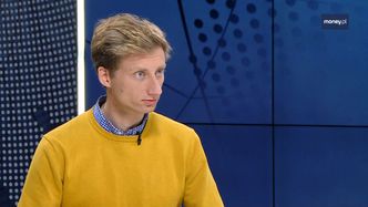 Poseł od jazdy pociągiem przepytany. Poległ na ostatnim pytaniu