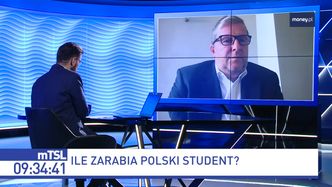 Zarobki po studiach. Niektórzy mają mniej niż najniższą krajową