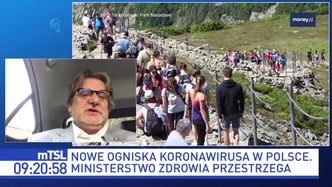 Tłumy na plaży we Władysławowie. "Nie może być takich sytuacji"