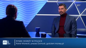 Tu nie ma inflacji. Rynek odzieżowy stawia na obniżki