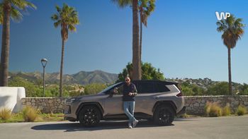 Wideo: Pierwsza jazda Toyotą RAV4 szóstej generacji. Czy światowy numer 1 odniesie sukces w Polsce?