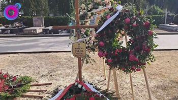 Dziwna sytuacja przy grobie Bożeny Dykiel. Żal patrzeć