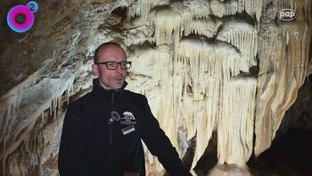 Takiego miejsca jeszcze nie było w Polsce. Nowa trasa w jaskini robi wrażenie