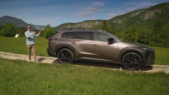Wideo: pierwsza jazda Toyotą bZ4X Touring – ta lepsza wersja