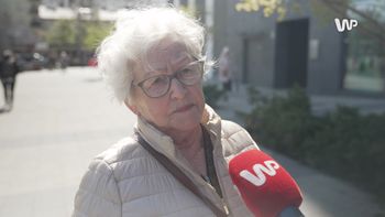 Polacy wpłacają na PiS i Republikę? "Ile bym miała, to bym mu oddała"