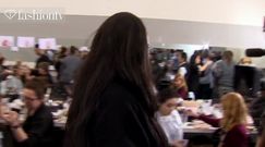 Nietpowy pokaz mody w Mediolanie