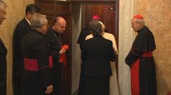 Benedykt XVI opuszcza Watykan