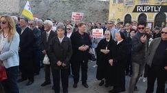 Demonstracje w chorwackim teatrze! Na scenie Jezus gwałcił półnagą kobietę w hidżabie 