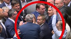 Tomasz Lenz uderzył w Sejmie posła PiS?