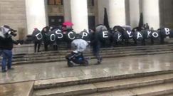 Kobiety nie składają parasolek. Relacja z protestu "Czarny wtorek"