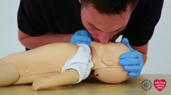 Jak wykonać sztuczne oddychanie niemowlakowi?