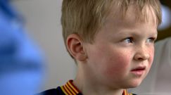 Matka jest zaniepokojona zdrowiem dziecka. Czy to groźna infekcja?