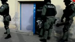 Dopalacze ukryte w "bunkrze". Policja z Poznania użyła ciężkiego sprzętu