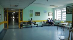 Uzdrowiciele w szpitalach. "Mamy zielone światło od premiera”