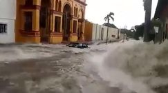 Przerażające sceny w Kolumbii. Woda porywała ludzi razem z samochodami
