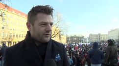 "Kto nie skacze, ten jest z Dudą". Demonstracja anty-PiS w Poznaniu