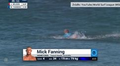 Atak rekinów na surfera w trakcie relacji na żywo