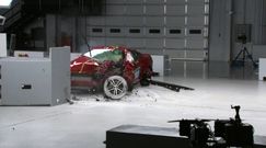 Ford Mustang - IIHS crash test 2016