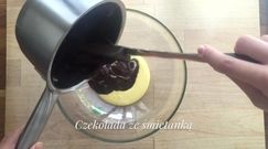 Suflet czekoladowy z sosem szodonowym