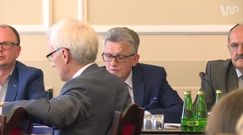 Awantura w Sejmie. Stanisław Piotrowicz wyprosił dziennikarzy z posiedzenia, doszło do ostrej wymiany zdań