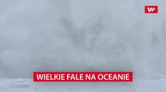 Wielkie fale na oceanie