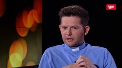 Daniel Wojda unika noszenia koloratki. Duchowny wyjaśnia, jak ludzie reagują na widok księdza