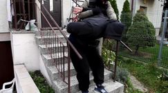 Handlowali kobietami i zmuszali je do prostytucji.