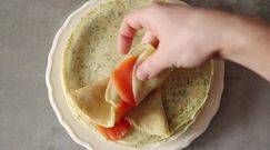 Naleśniki z koperkiem i łososiem