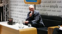 Smarzowski promuje DVD "Kleru": "Czy księża mają zniżkę na mój film?"  