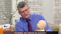 Co robić, gdy dziecko się zakrztusi?