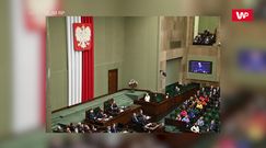 Kancelaria Sejmu usunęła zdjęcie Andrzeja Dudy na tle posłów Lewicy. Pojawili się w tęczowy maseczkach