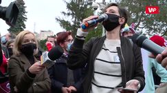 Strajk Kobiet przed Sejmem. Reakcja na słowa Jarosława Kaczyńskiego